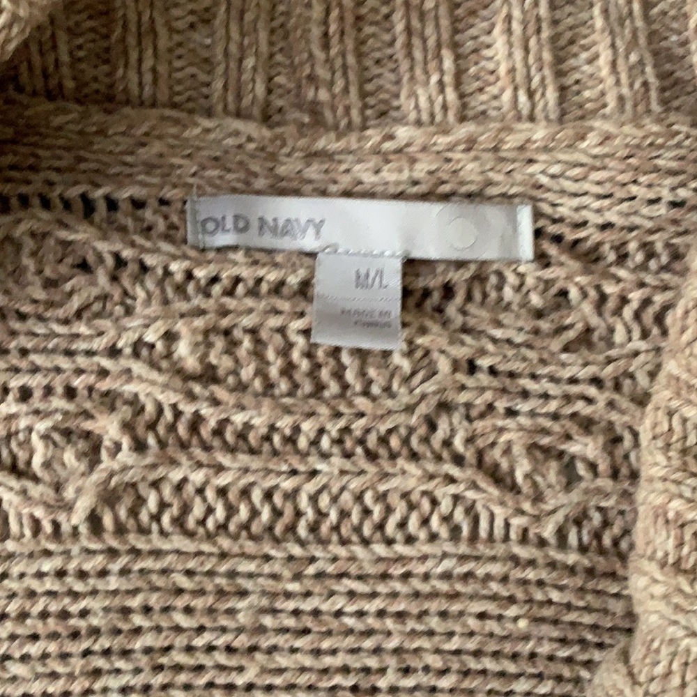 Sweater - Picture 4 of 4